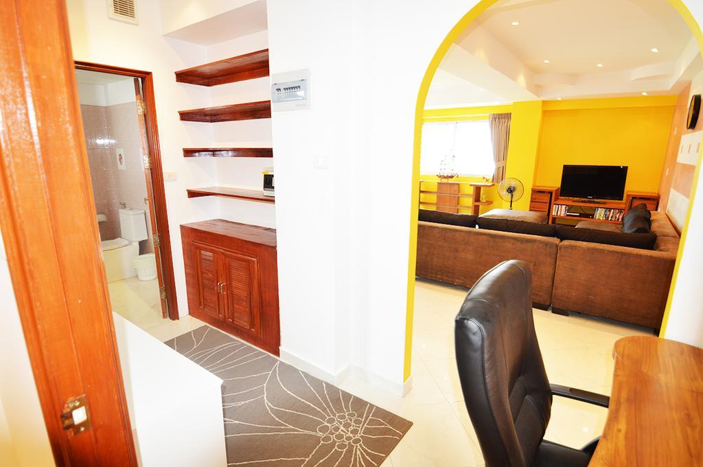 Apartament Ruamchok Ocean View Pattaya Zewnętrze zdjęcie