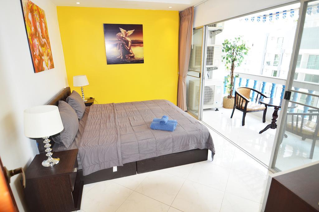 Apartament Ruamchok Ocean View Pattaya Zewnętrze zdjęcie