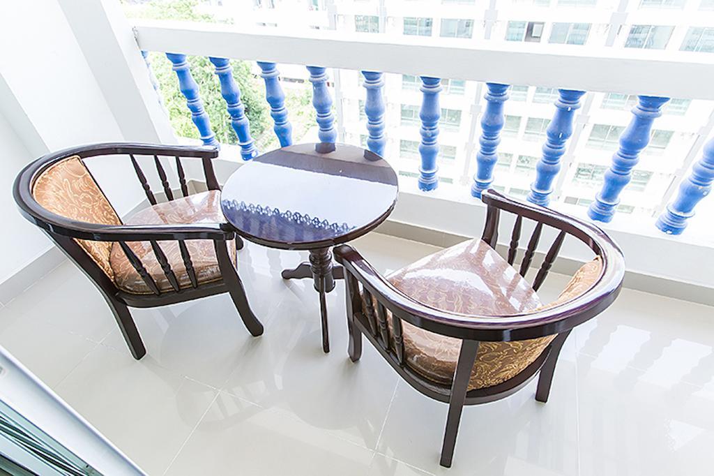 Apartament Ruamchok Ocean View Pattaya Zewnętrze zdjęcie