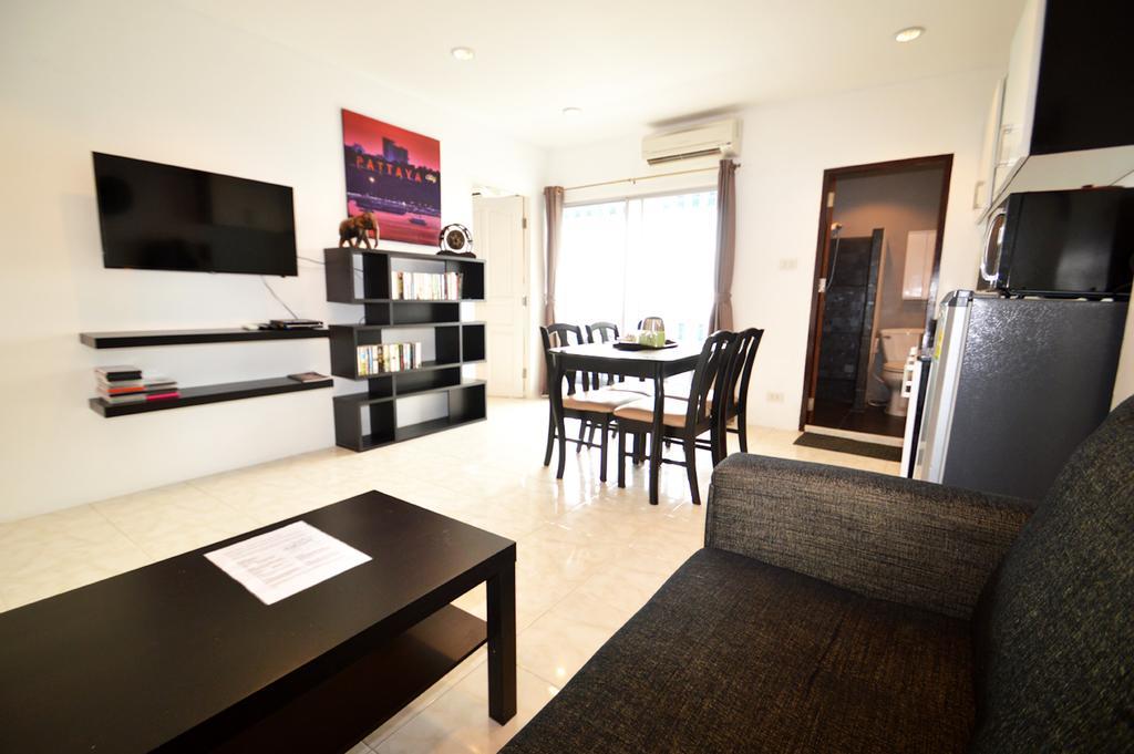 Apartament Ruamchok Ocean View Pattaya Zewnętrze zdjęcie