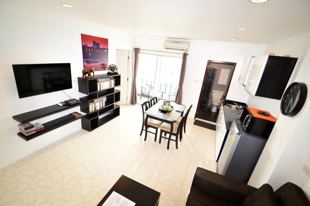 Apartament Ruamchok Ocean View Pattaya Zewnętrze zdjęcie