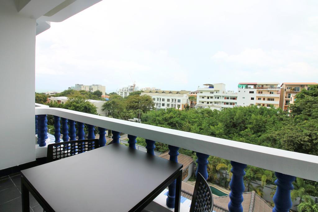Apartament Ruamchok Ocean View Pattaya Zewnętrze zdjęcie