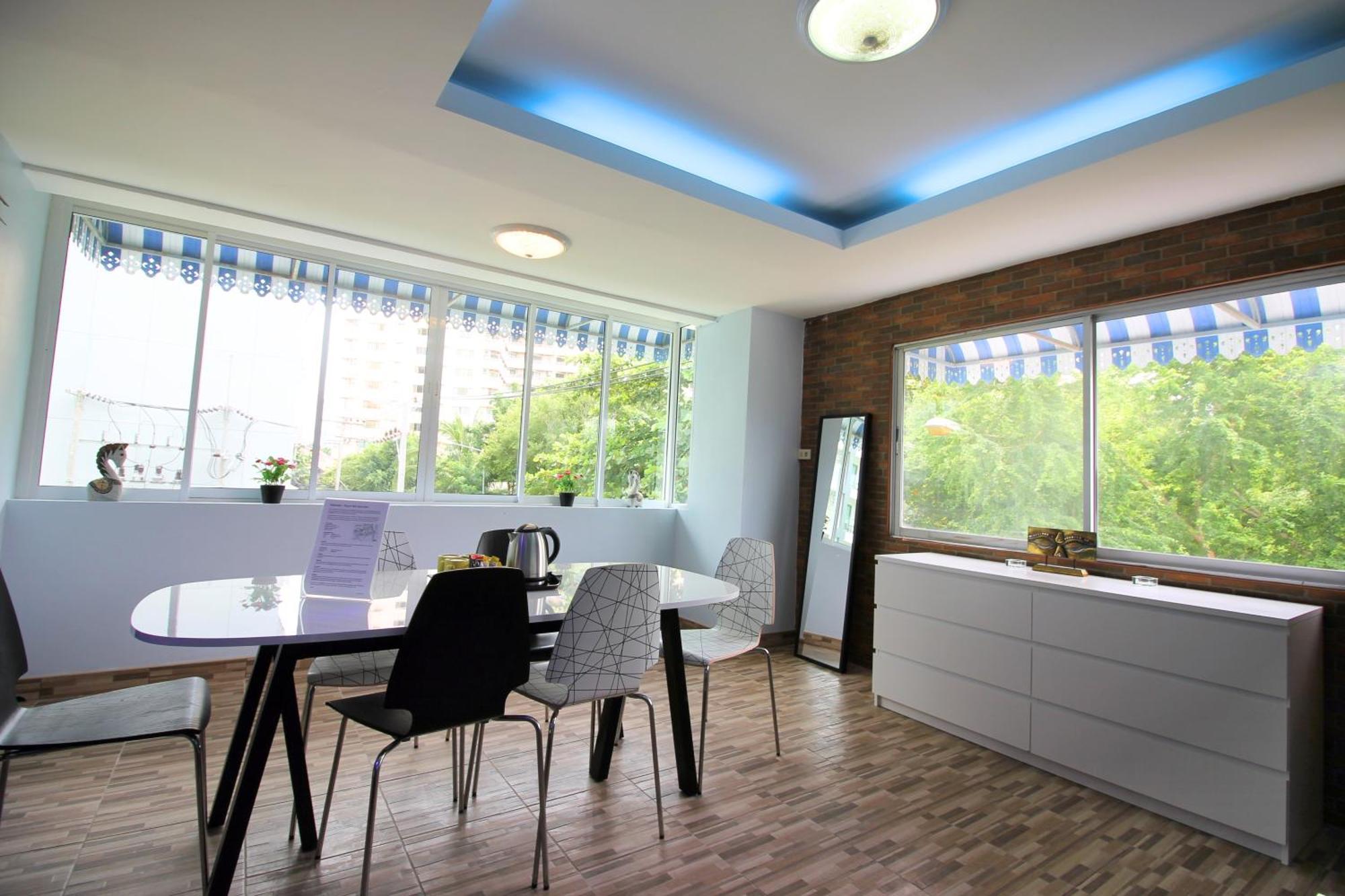 Apartament Ruamchok Ocean View Pattaya Zewnętrze zdjęcie