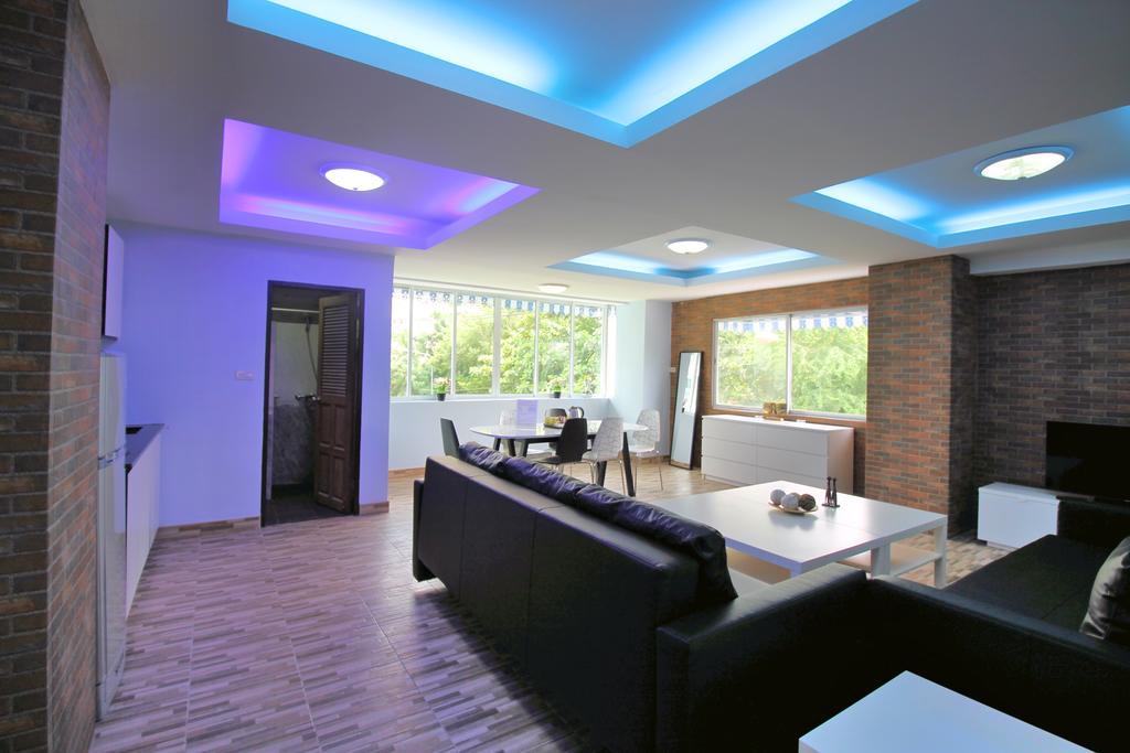 Apartament Ruamchok Ocean View Pattaya Zewnętrze zdjęcie
