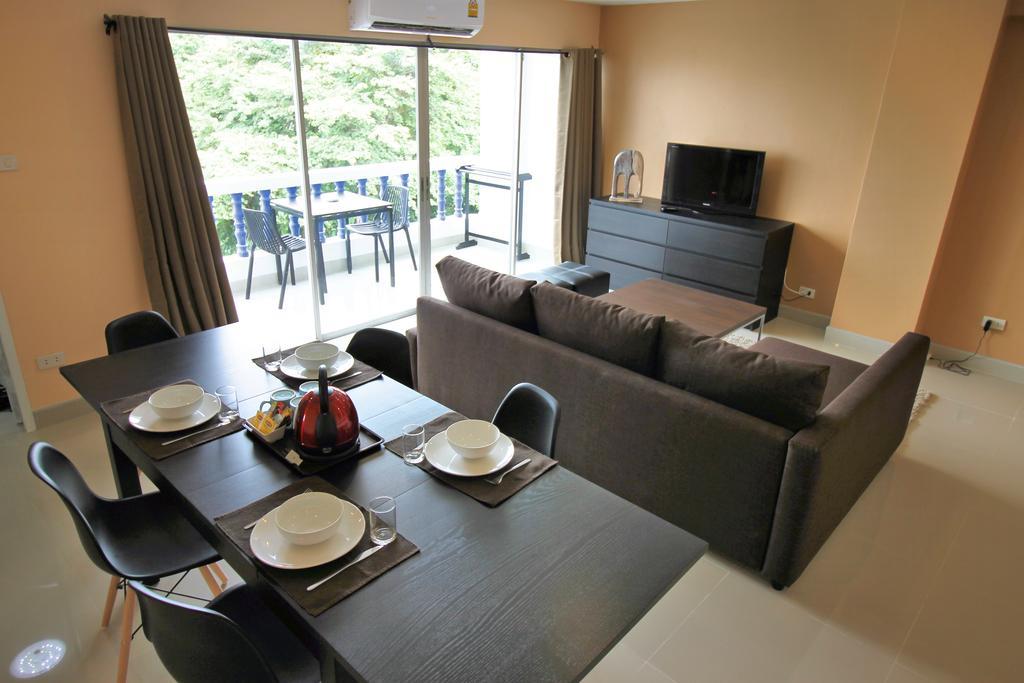 Apartament Ruamchok Ocean View Pattaya Zewnętrze zdjęcie